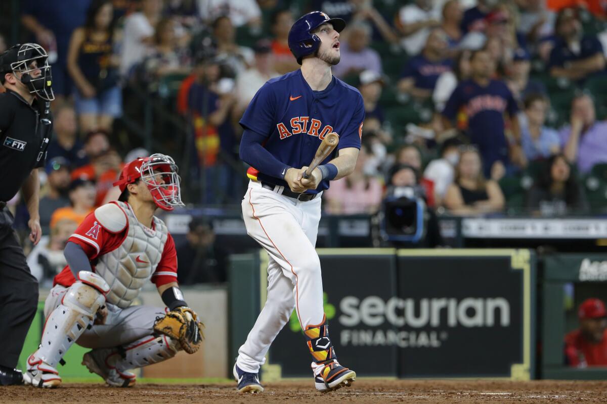 Angels win 6th straight, 3-1 over Astros