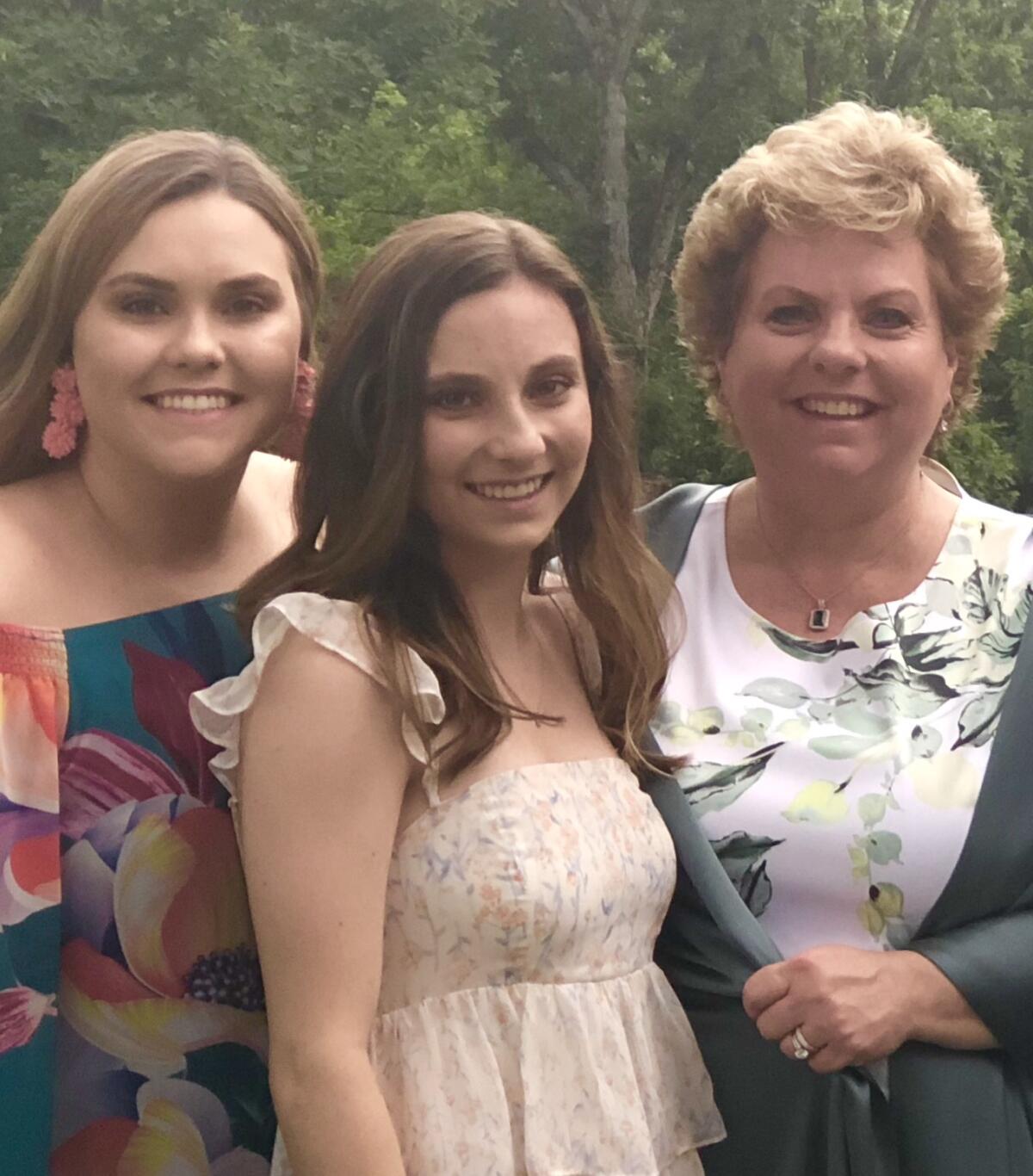 Madison Byron (OLP 2015), Alison Byron (OLP 2021), Diane Koester-Byron