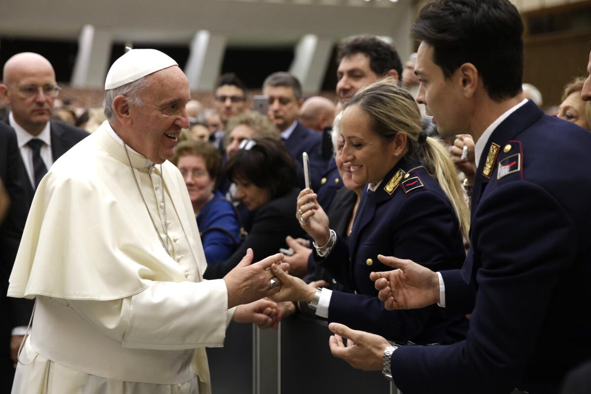 En próxima visita, el presidente Ruso se reunirá con el Papa Francisco, debido a la influencia política que el vaticano tiene.