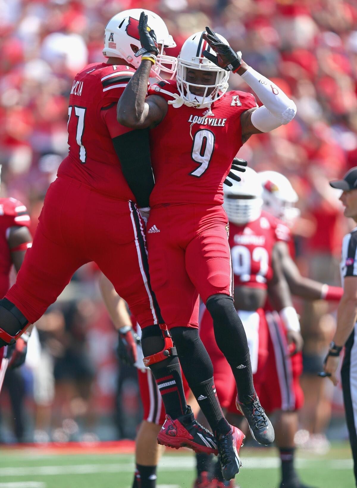 Louisville looks to stay undefeated on the season when they line up to play Kentucky on Saturday.