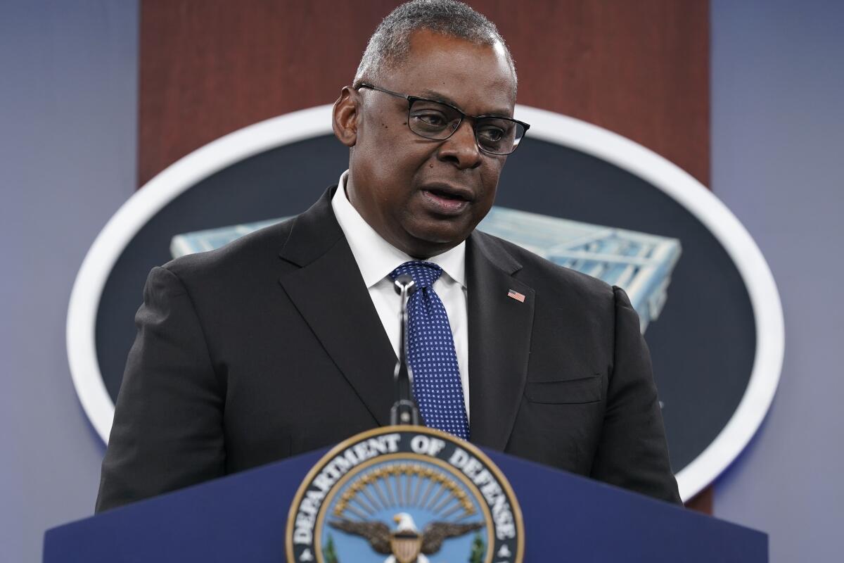 El secretario de Defensa, Lloyd Austin, en una conferencia de prensa en el Pentágono en Washington, 