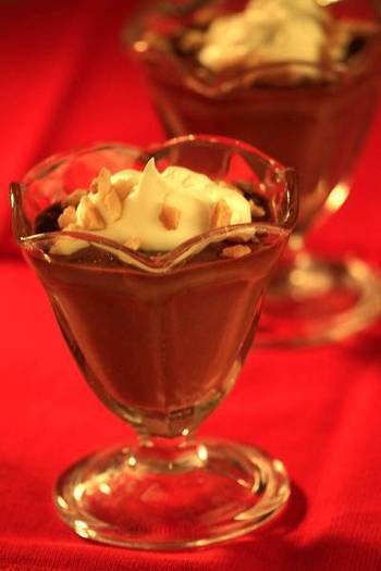 Everyone's favorite flavors in one dessert! Recipe: Nutella chocolate espresso Kahlua mousse