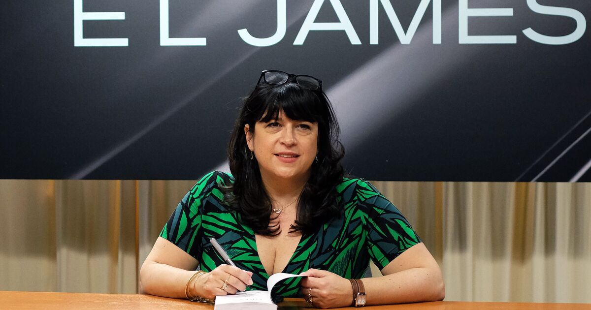 'Fifty Shades' author E.L. James worth $58 million, despite being ...