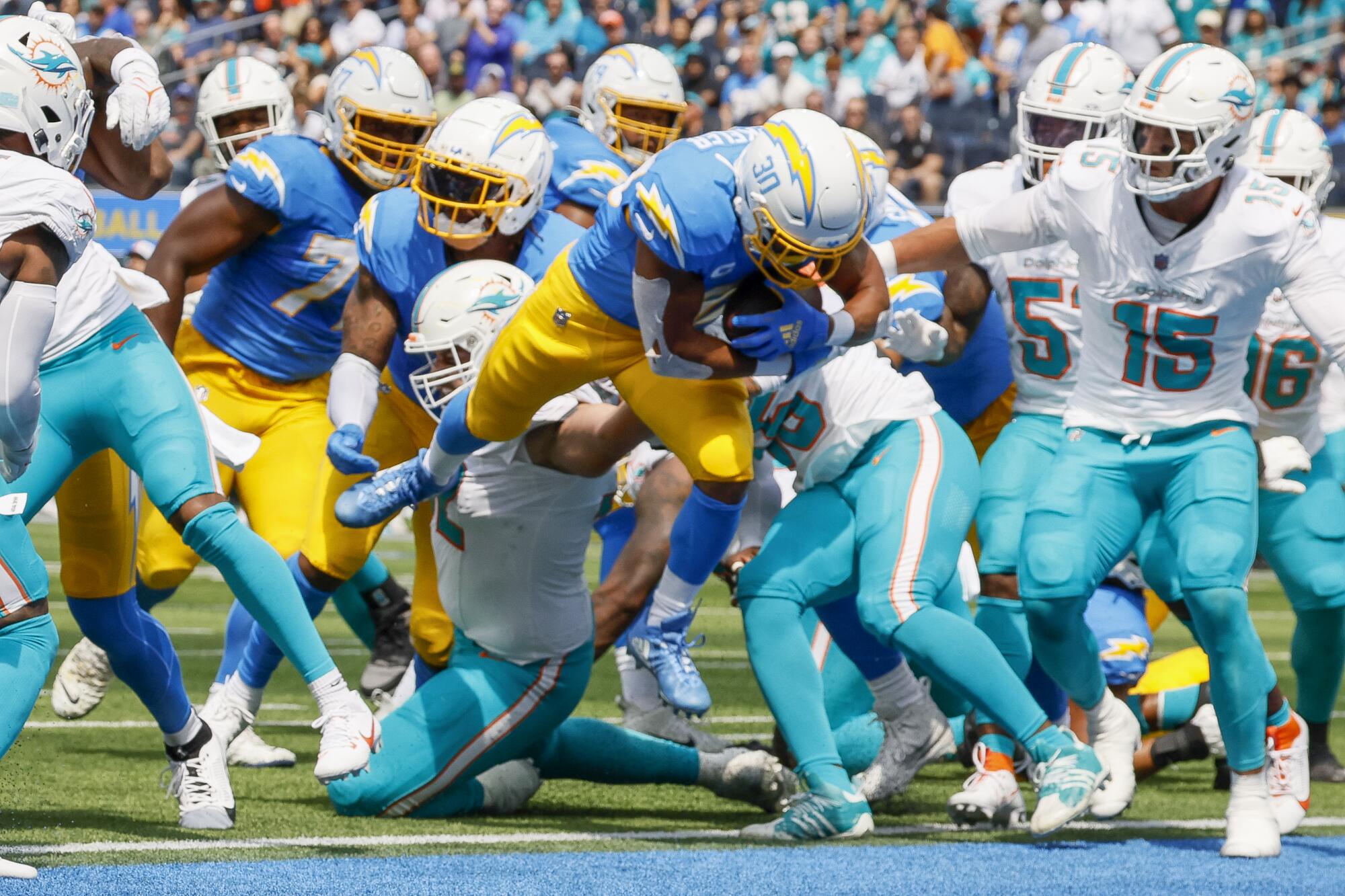 Justin Herbert and Chargers fall flat late in loss to Dolphins - Los  Angeles Times