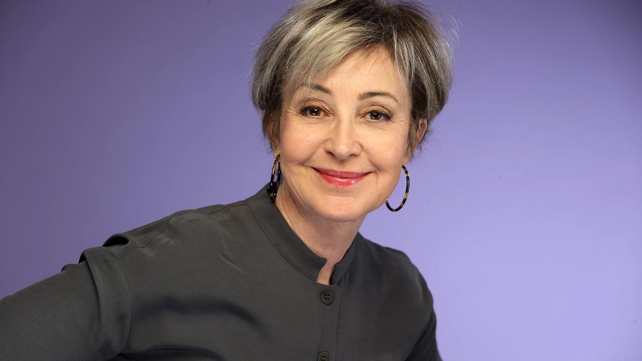 Annie Potts Channels Her Past And Her Present To Play Young Sheldon S Grandmother Los Angeles Times Annie Potts Channels Her Past And Her Present To Play Young Sheldon S Grandmother Los Angeles Times