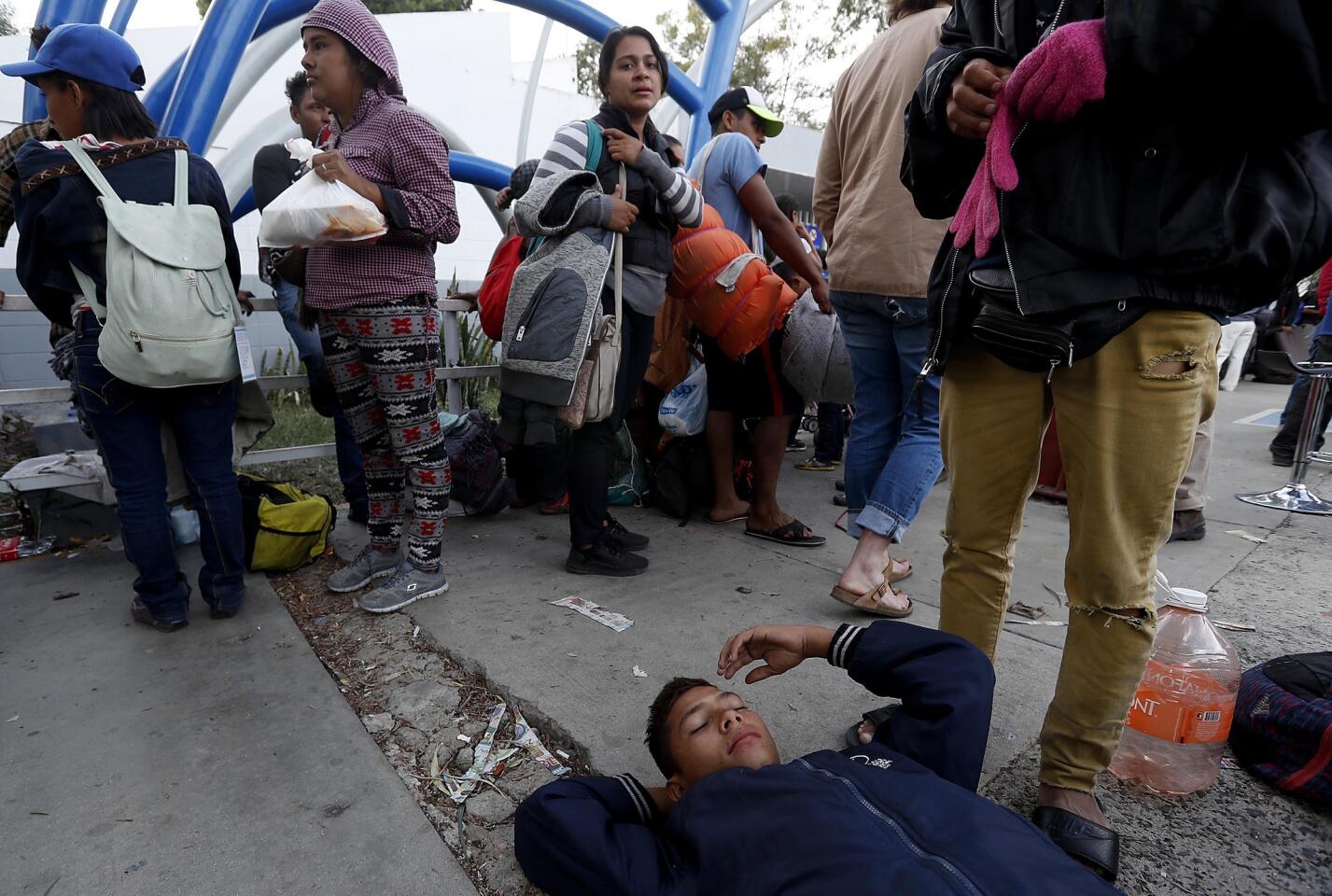 Migrant caravan arrives in Tijuana