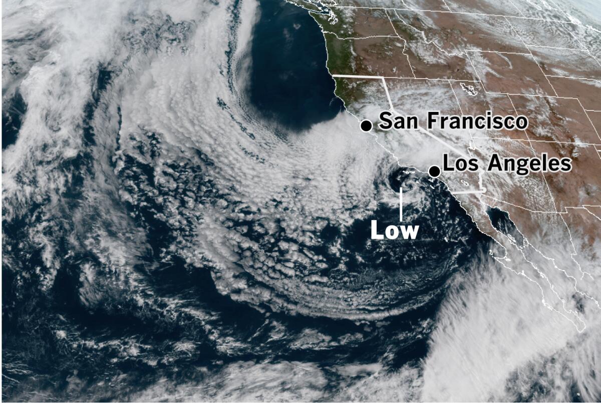 Map showing storm system off the West Coast