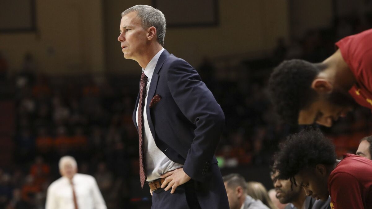 USC's head coach Andy Enfield reacts to a call during the first half against Oregon State in Corvallis, Ore. on Jan. 10, 2019.