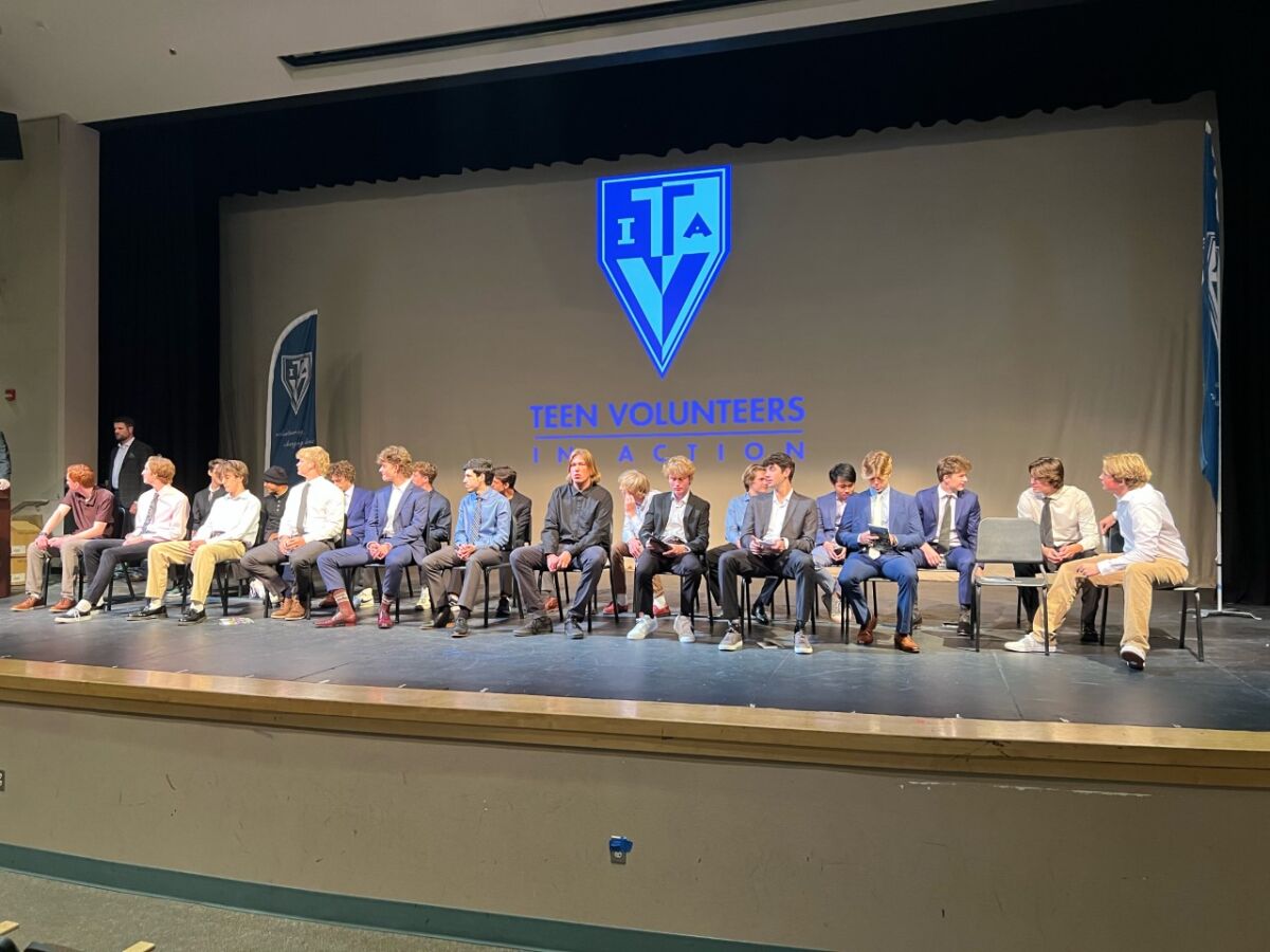 TVIA SD-1 seniors being honored at the May 1 event.