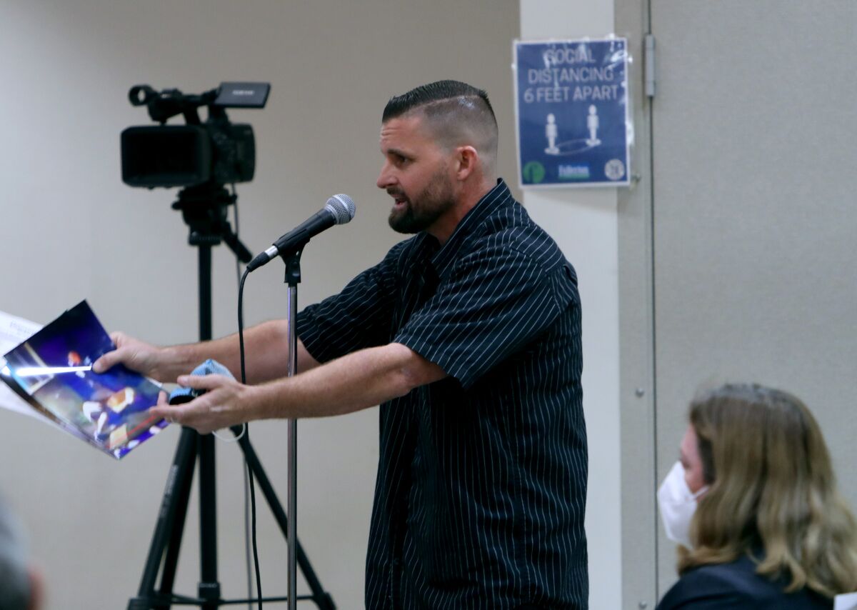 Bill Brown addresses the Fullerton City Council about Hector Hernandez.