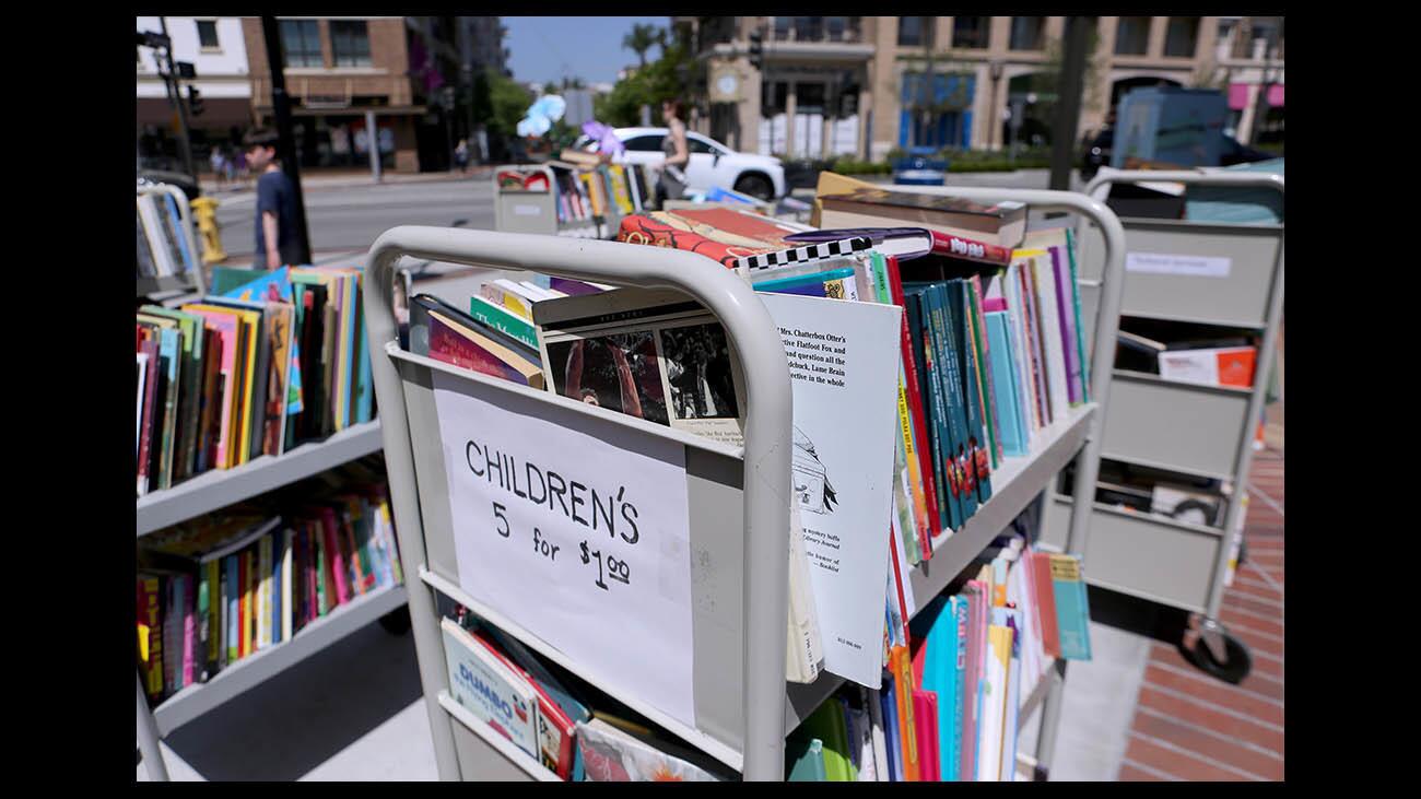 Photo Gallery: Book sale and live music at the MONA paseo on Brand
