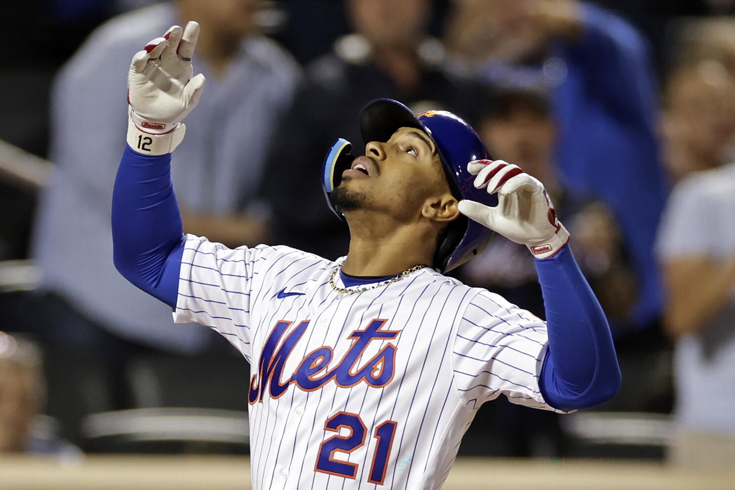 Mets honor Roberto Clemente at Citi Field