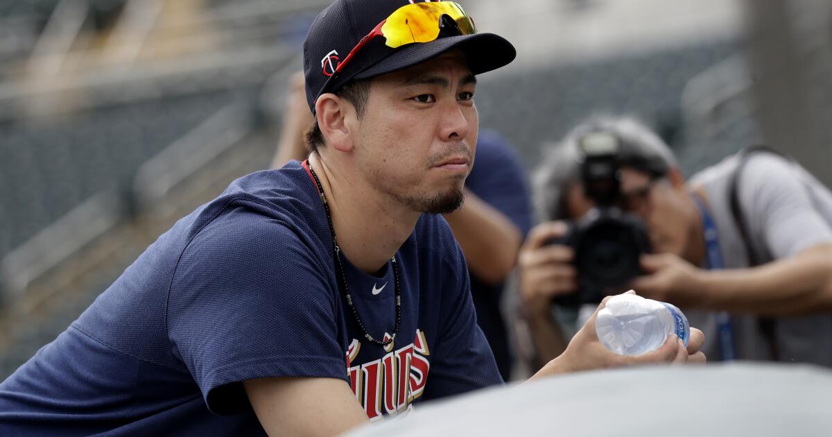 Former Dodgers Kenta Maeda, Rich Hill are happy to be Twins - Los