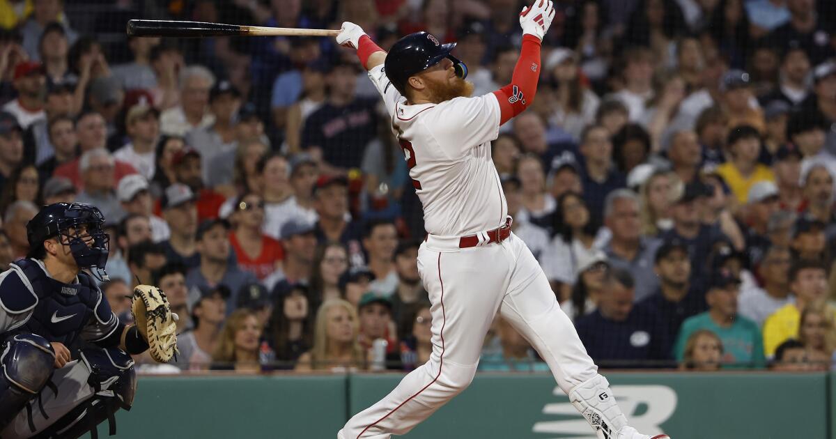 Turner homers twice, including grand slam, to help Red Sox rout rival  Yankees 15-5 at Fenway
