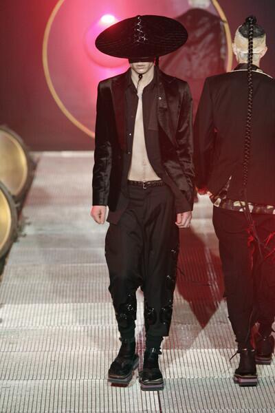 John Galliano menswear Fall 2010