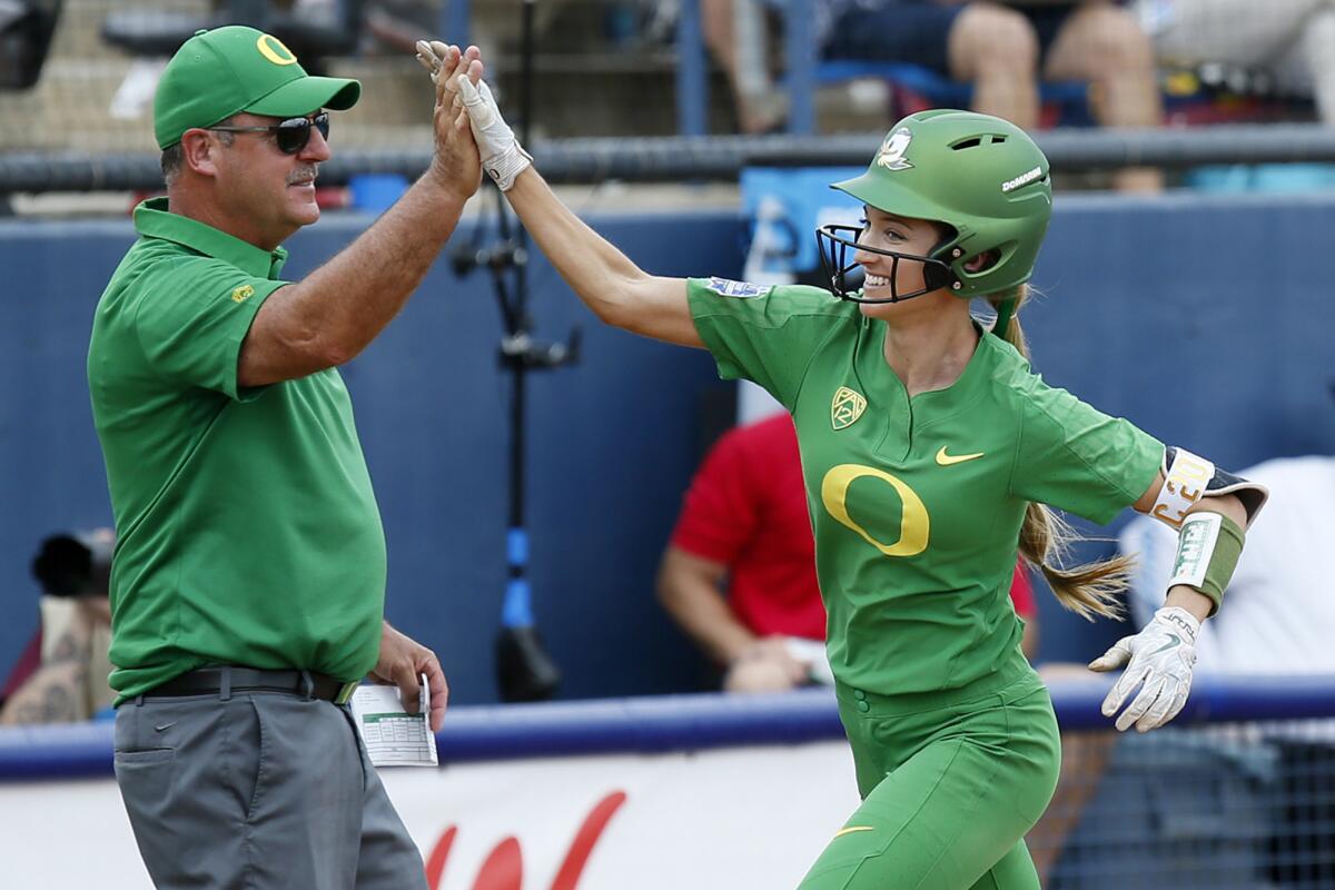 Oregon Ducks Softball OF Haley Cruse Signs with USSSA Pride - Sports  Illustrated Oregon Ducks News, Analysis and More