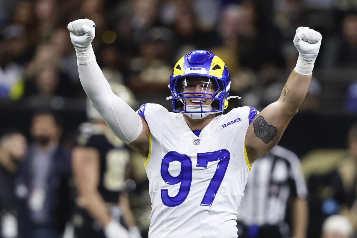 Ex-Rams linebacker Michael Hoecht reportedly agrees to Bills deal - Los Angeles Times