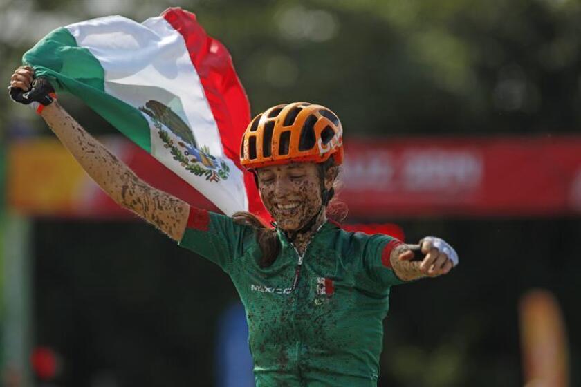 En la imagen, la ciclista mexicana Daniela Campuzano. EFE/Archivo