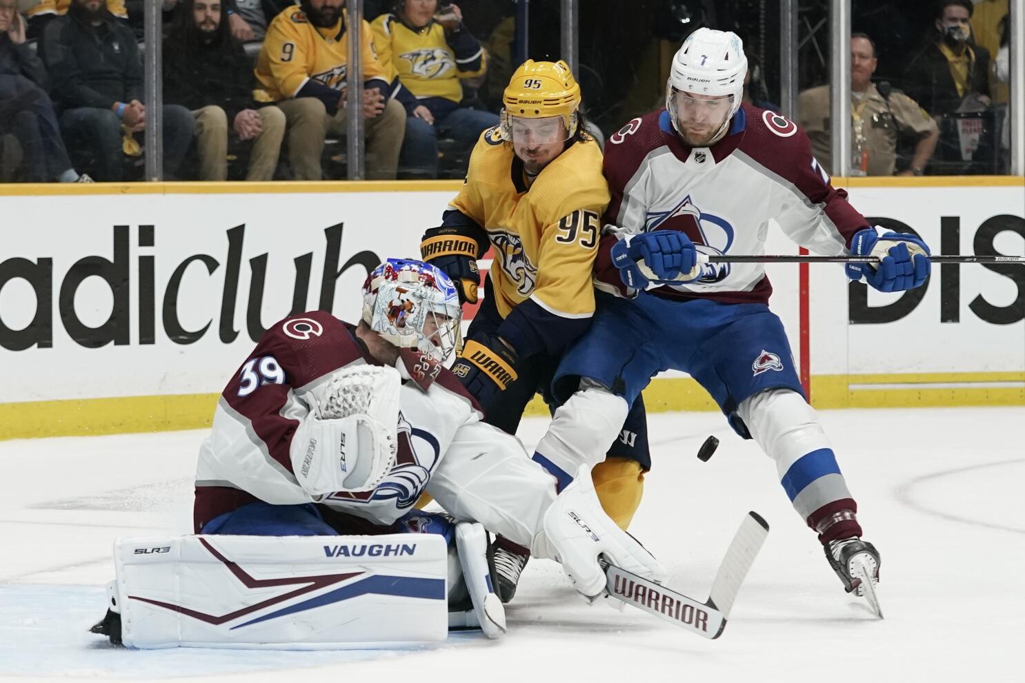 Crosby a 'warrior,' says Nathan MacKinnon as Pittsburgh star faces