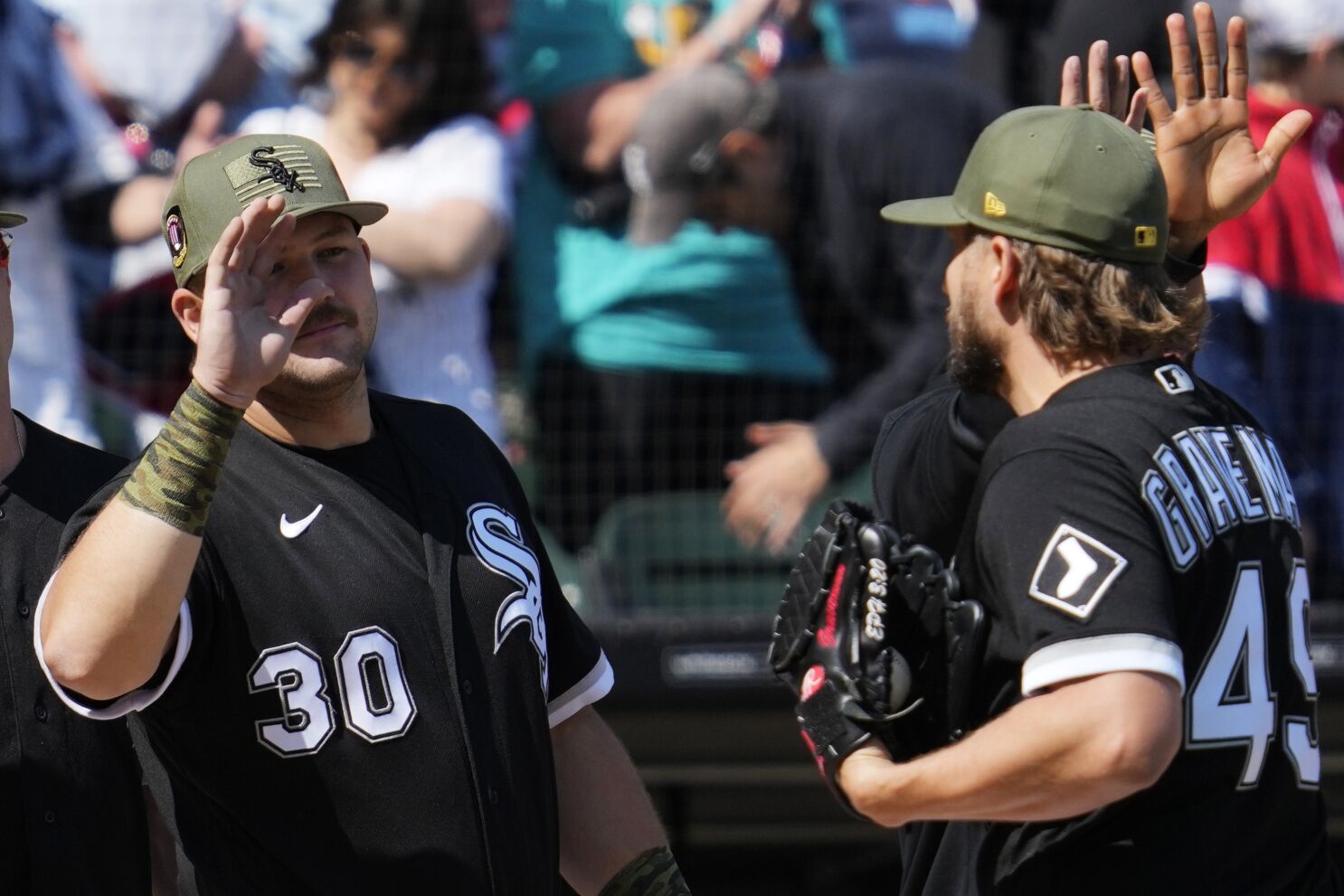 Andrew Vaughn homers as Chicago White Sox beat New York Yankees 5-1 - The  San Diego Union-Tribune