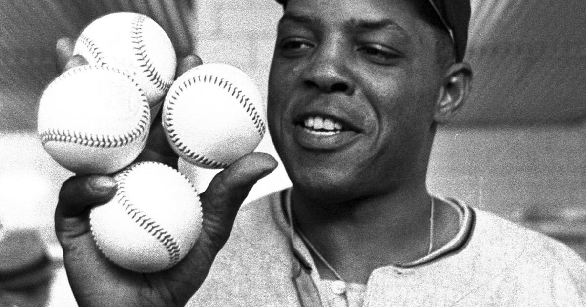 Willie Mays, gelmiş geçmiş en iyi beyzbol oyuncusu ve bizzat klas bir oyuncu