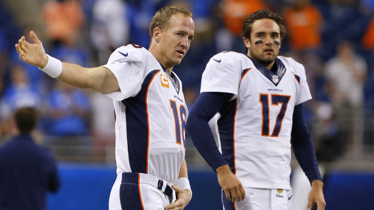 Peyton Manning will get the start over Brock Osweiler (17) when the Broncos play an AFC divisional playoff game on Jan. 17.