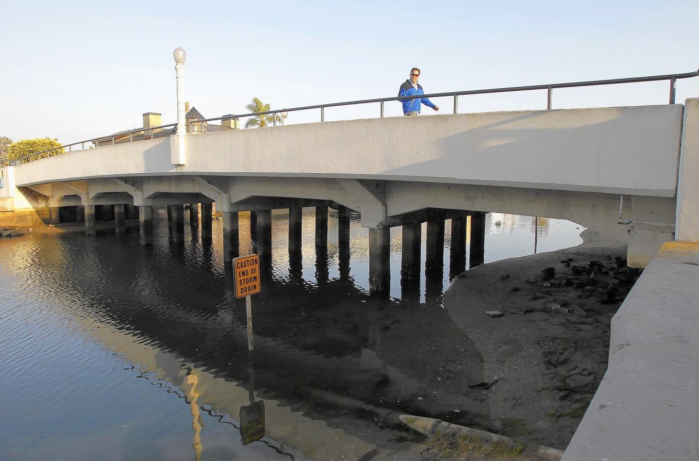 The Park Avenue bridge over the Grand Canal that connects Balboa Island to Little Balboa Island will be demolished and rebuilt as part of an ongoing project scheduled for completion in early 2017.