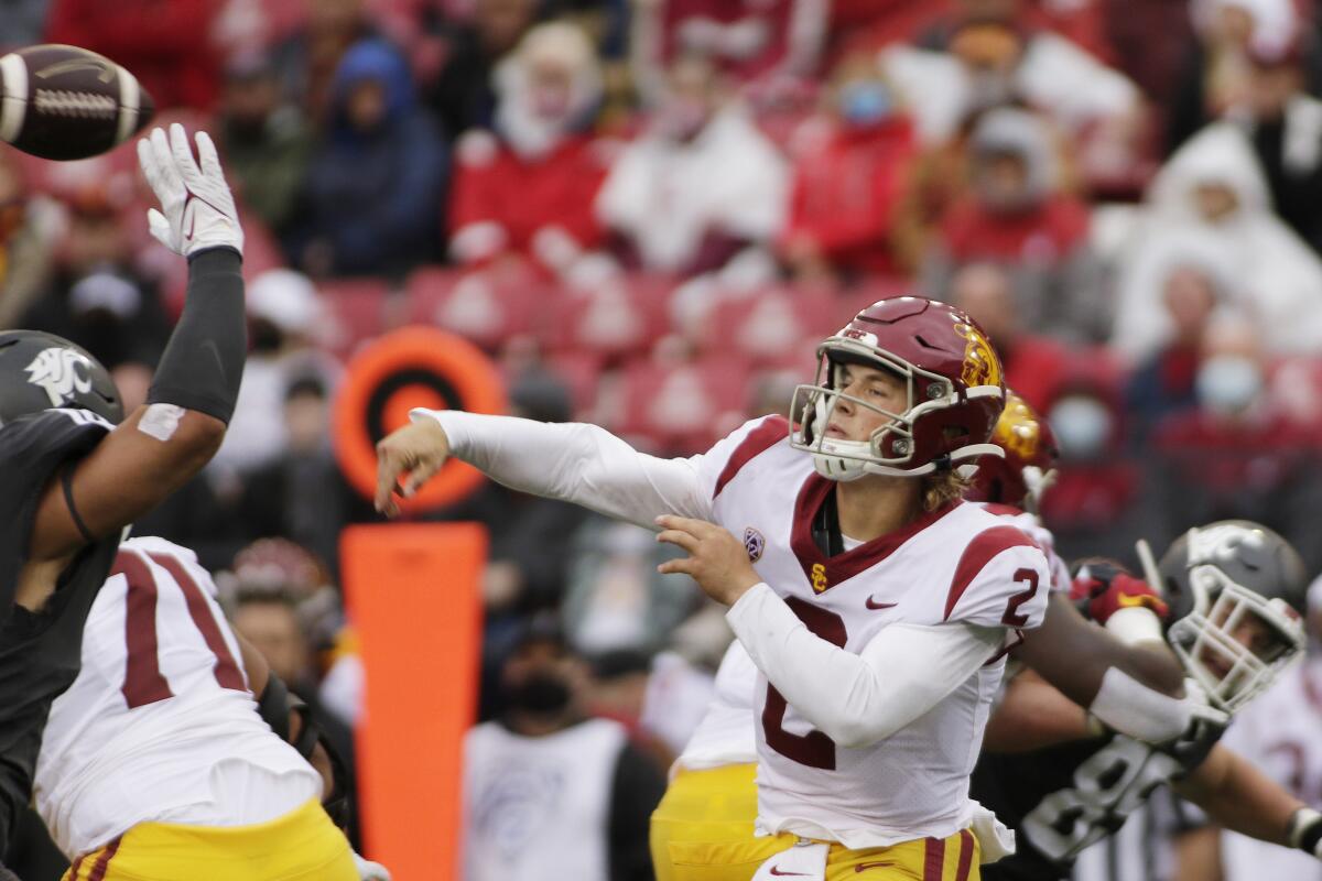 USC quarterback Jaxson Dart throws a pass against Washington State on Sept. 18.