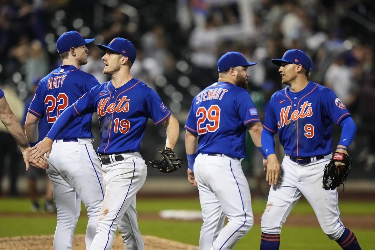 New York Mets' 2023 Projected Lineup After Re-Signing Brandon