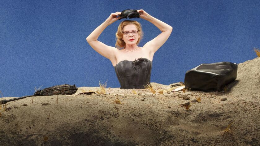 Dianne Wiest in the Yale Repertory Theatre production of Samuel Beckett's "Happy Days." Performances at the Mark Taper Forum start Wednesday.