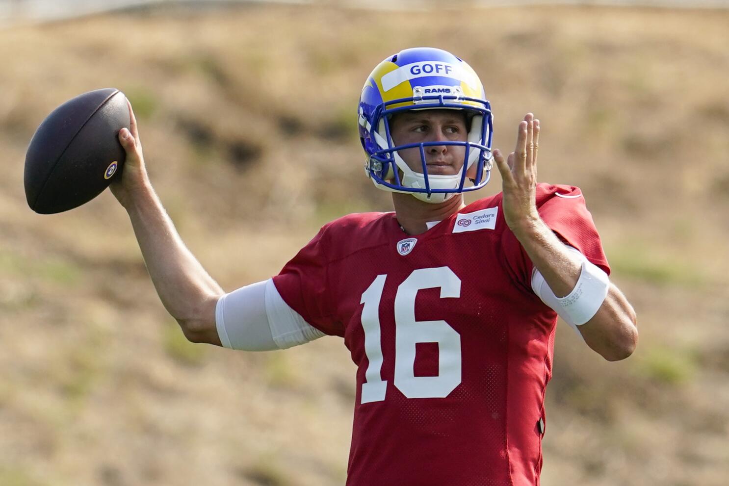 Goff boosts athleticism, hopes to be more elusive with Rams - The