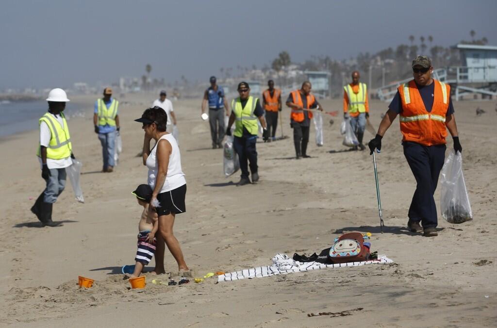 Dockweiler State Beach closed