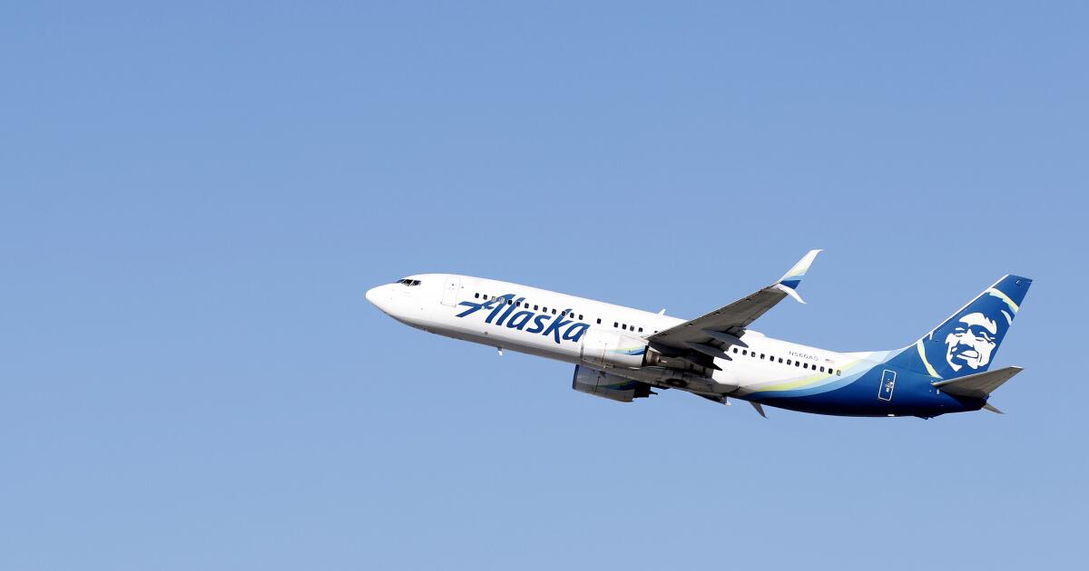 Boeing Max 9s start flying again, but critics question safety after door panel blowout Boeing Max 9s start flying again, but critics question safety after door panel blowout