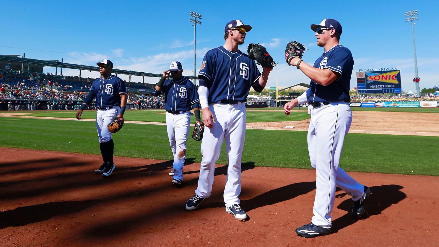 Padres' Hunter Renfroe expects to play on upcoming trip against Rockies,  Brewers - The San Diego Union-Tribune