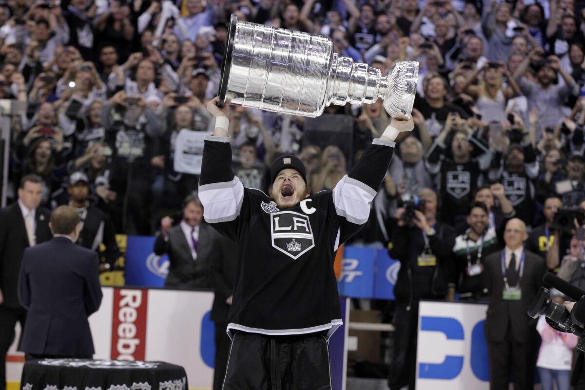 Dustin Brown and LA Kings receive 2012 Stanley Cup 