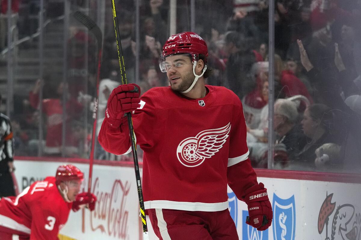 Alex DeBrincat notches hat trick as the Red Wings win fifth