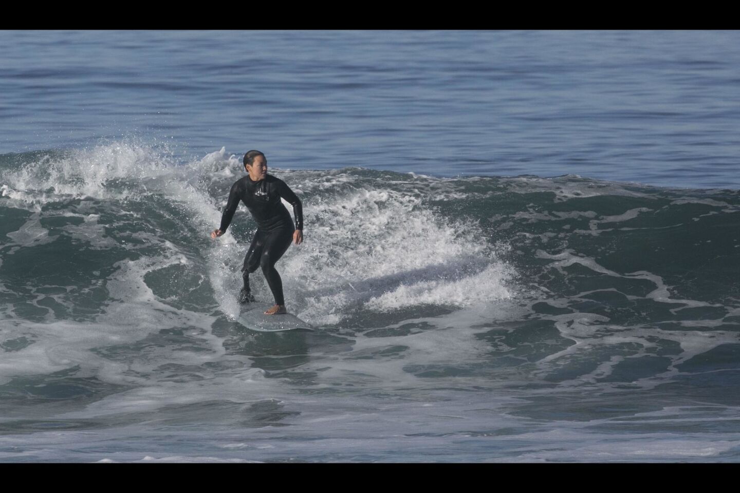Dani Burt amputee surfer