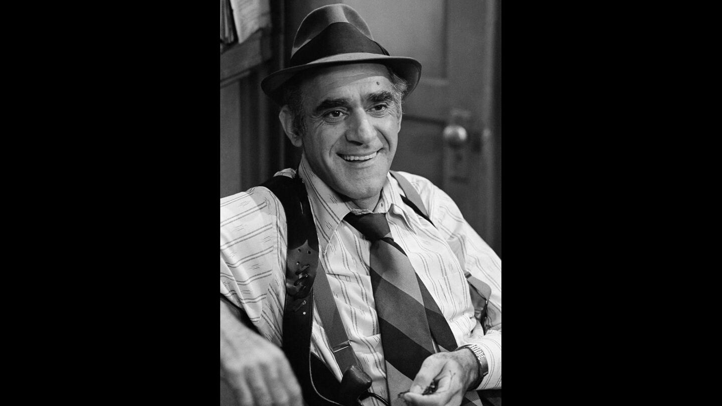 Abe Vigoda as Detective Fish in "Barney Miller" in 1977.