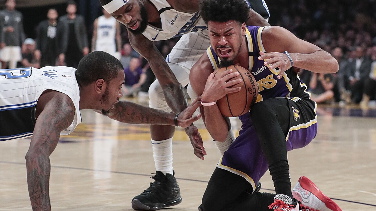Quinn Cook Has Breakout Game In An Otherwise Off Night For Lakers Los Angeles Times