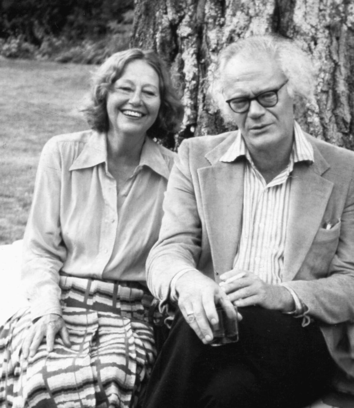 Elizabeth Hardwick and Robert Lowell in Mary McCarthy's garden, Castine, Maine, 1977.