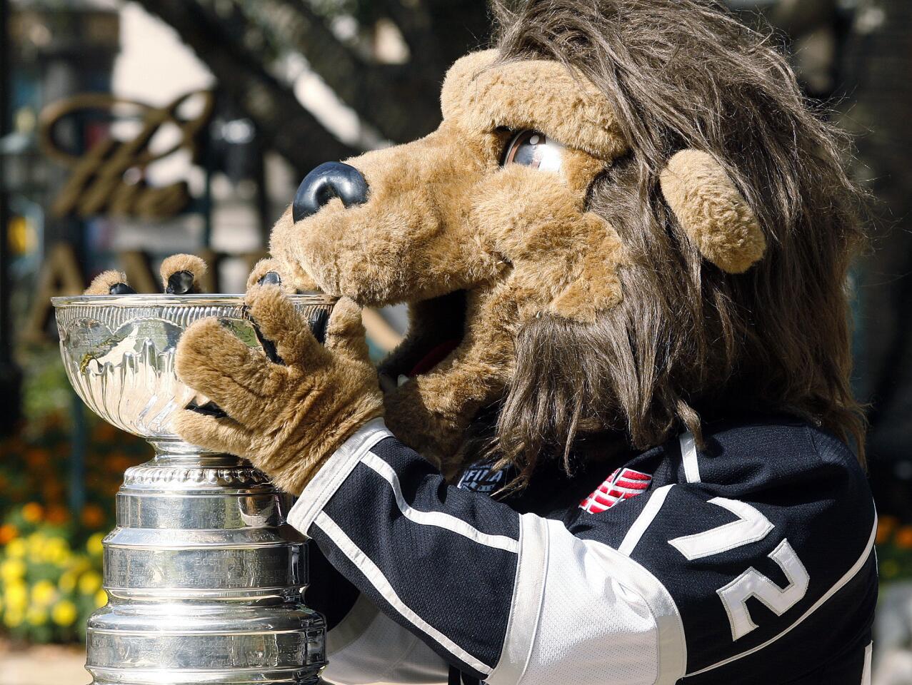 Photo Gallery: Stanley Cup at the Americana at Brand