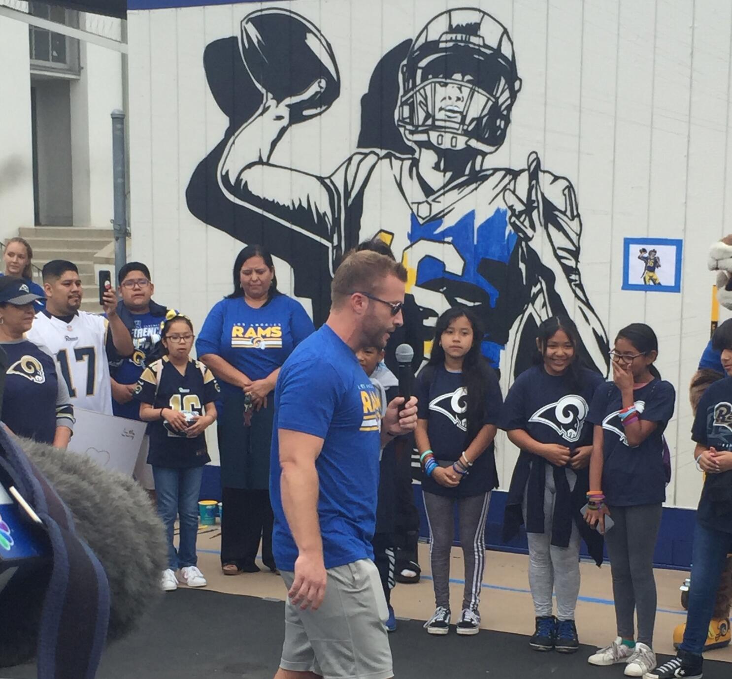 Jared Goff Los Angeles Rams Jersey player shirt