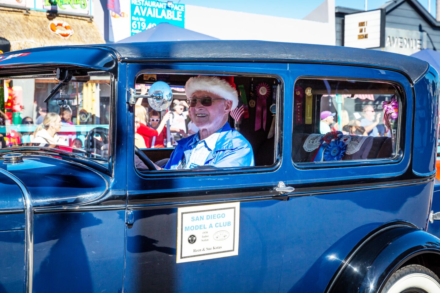 PB 2021 Holiday Parade 14.jpg