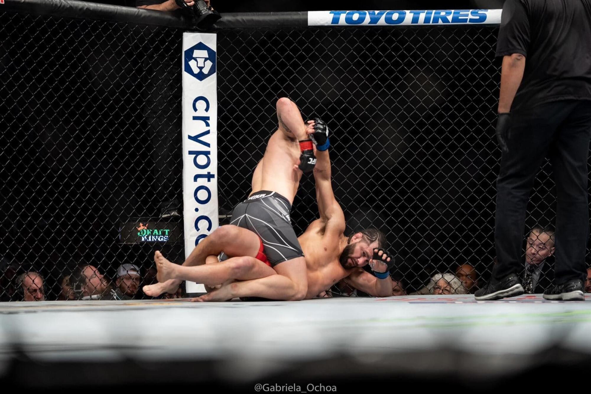 Jorge Masvidal no tuvo respuesta para Colby Covington en UFC 272.