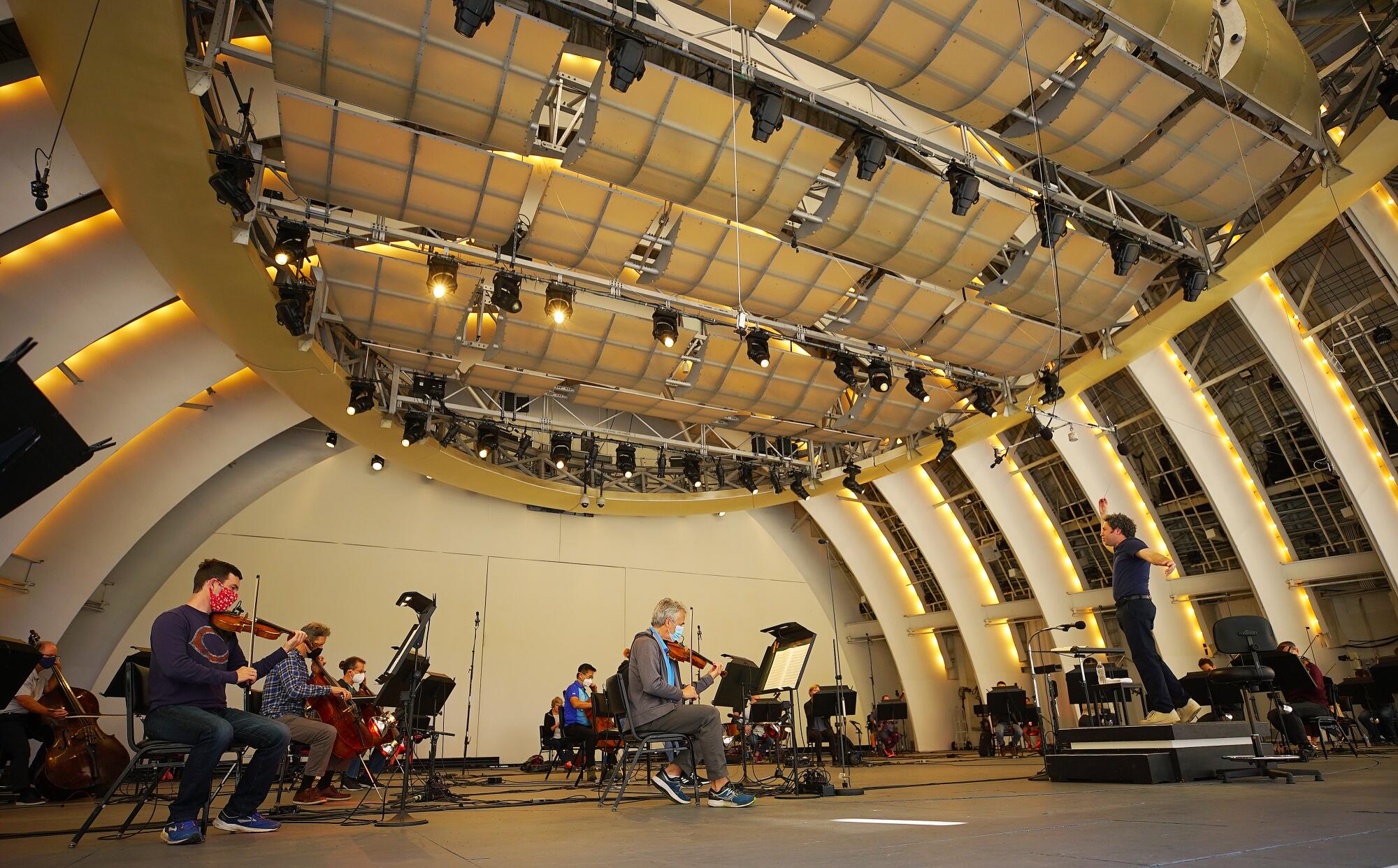 A wide view of rehearsal