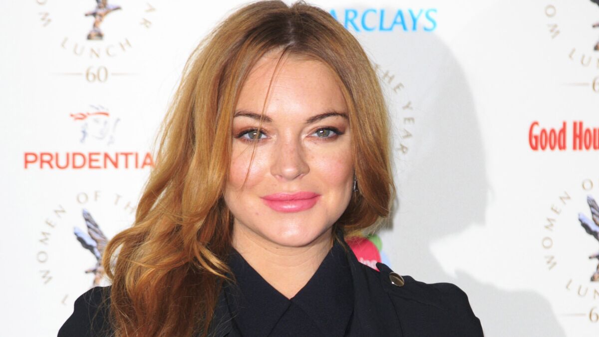 Lindsay Lohan has until May 28 to complete her 125-hour community service sentence -- and as of Monday she had 115 hours left to serve.
