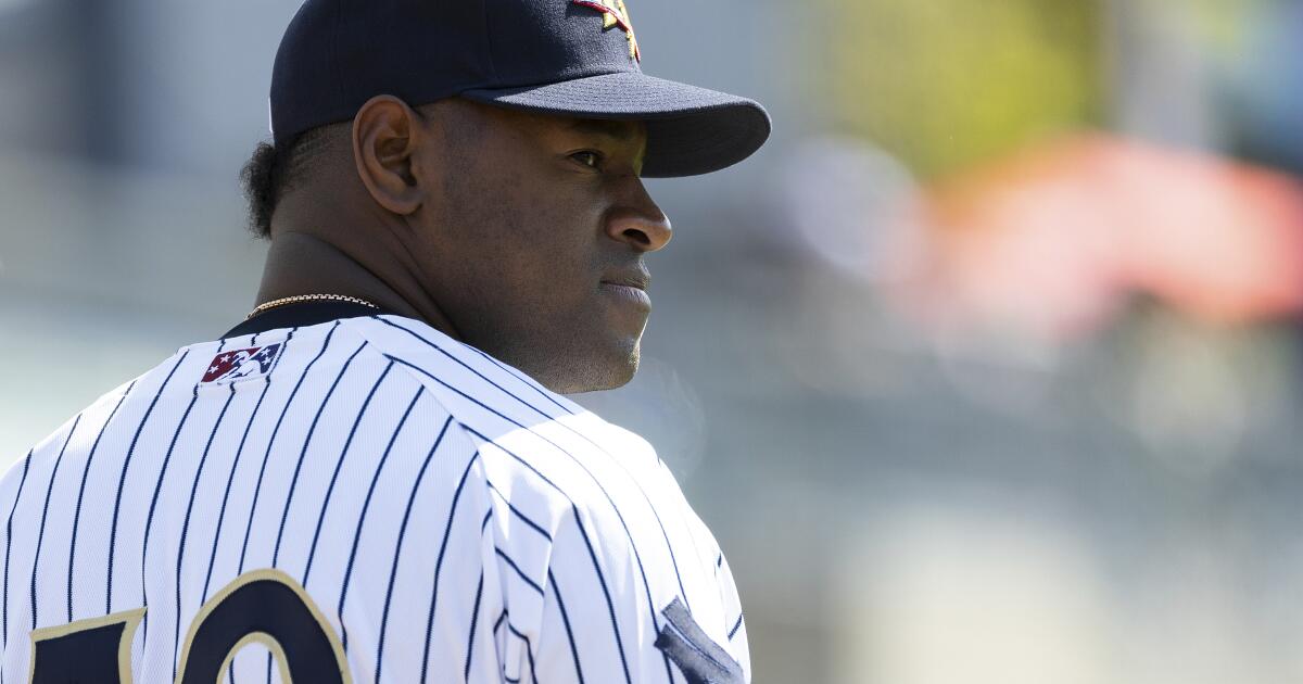 Yankees RHP Severino to come off injured list Sunday and start in  Cincinnati
