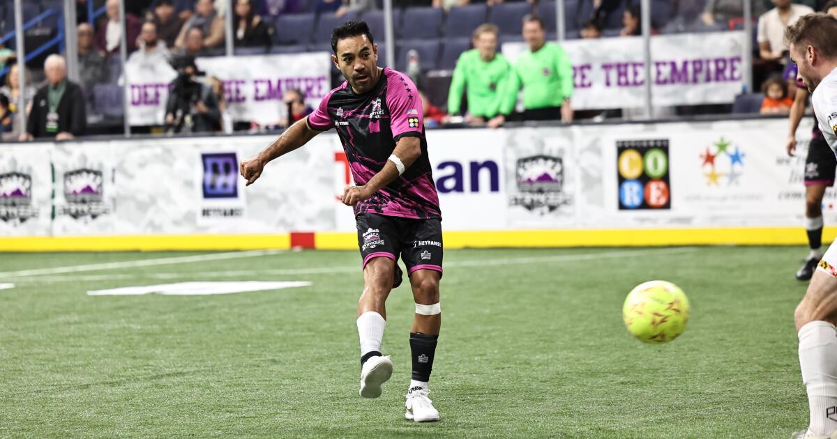 Is Marco Fabian arena soccer’s David Beckham? One man is counting on it