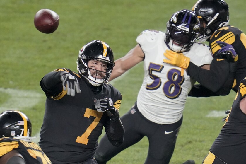 NFL: Steelers overcome rust, short-handed Ravens to move to 11-0 - Los Angeles Times