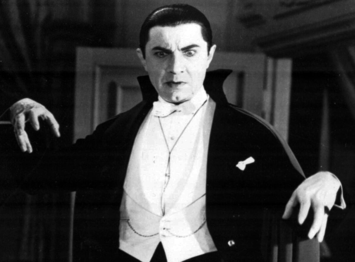 Bela Lugosi in evening dress as the evil Count Dracula in the 1931 black-and-white movie classic. 